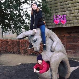 Meet your Posher, Tamra